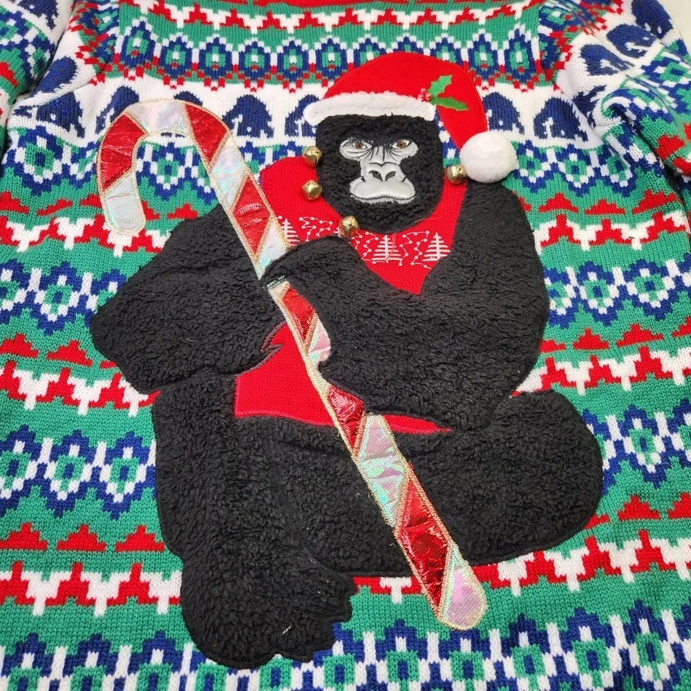 Holiday Time Sweater Mens Med Green Gorilla Candy Cane Ugly Christmas Fair Isle